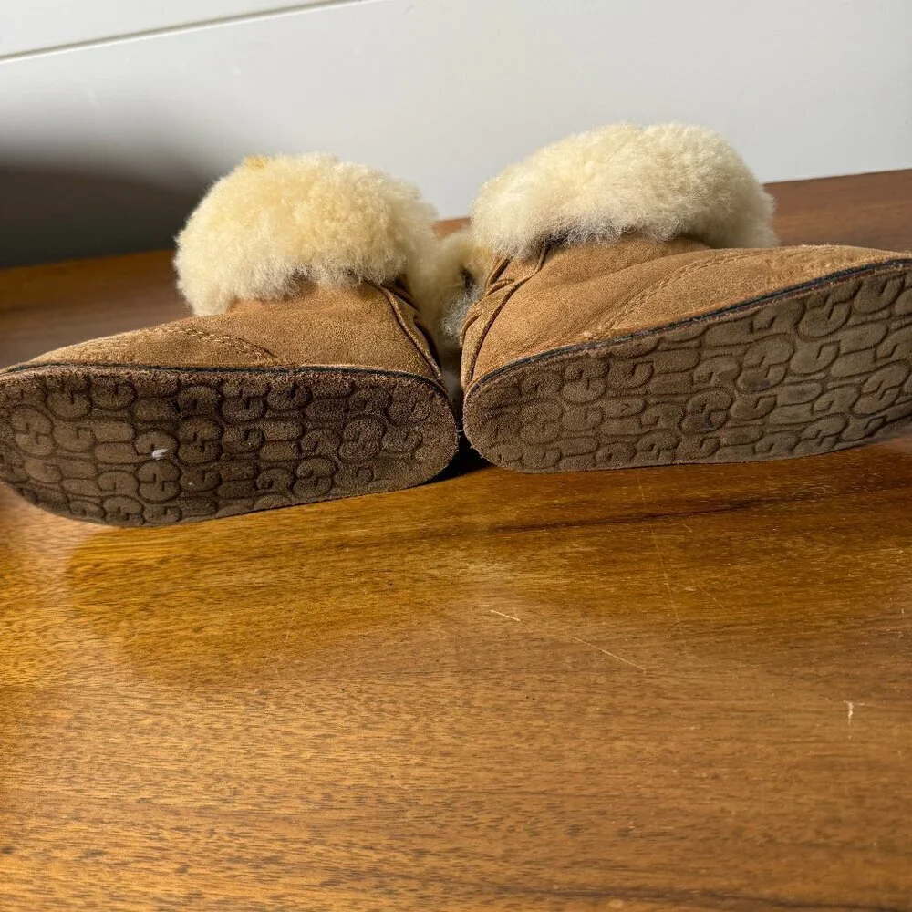 UGG Infant Toddler Boo Boots #5206 Chestnut Size Medium Genuine Sheepskin 12-18m